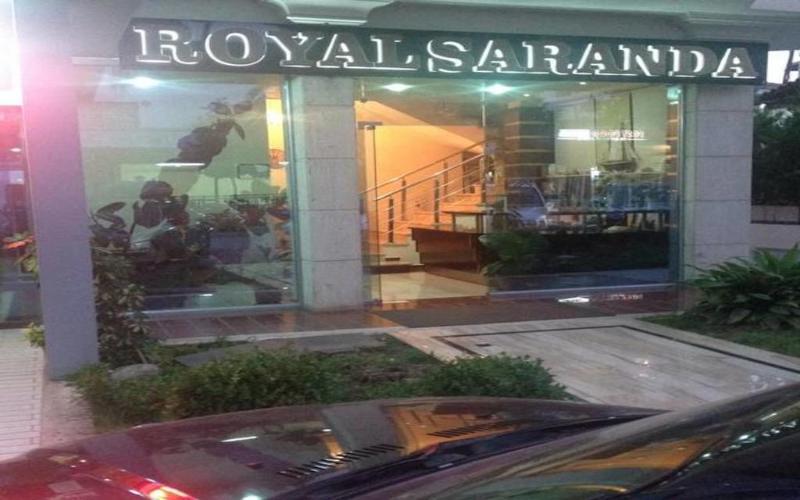 Hotel Royal Saranda Exterior photo